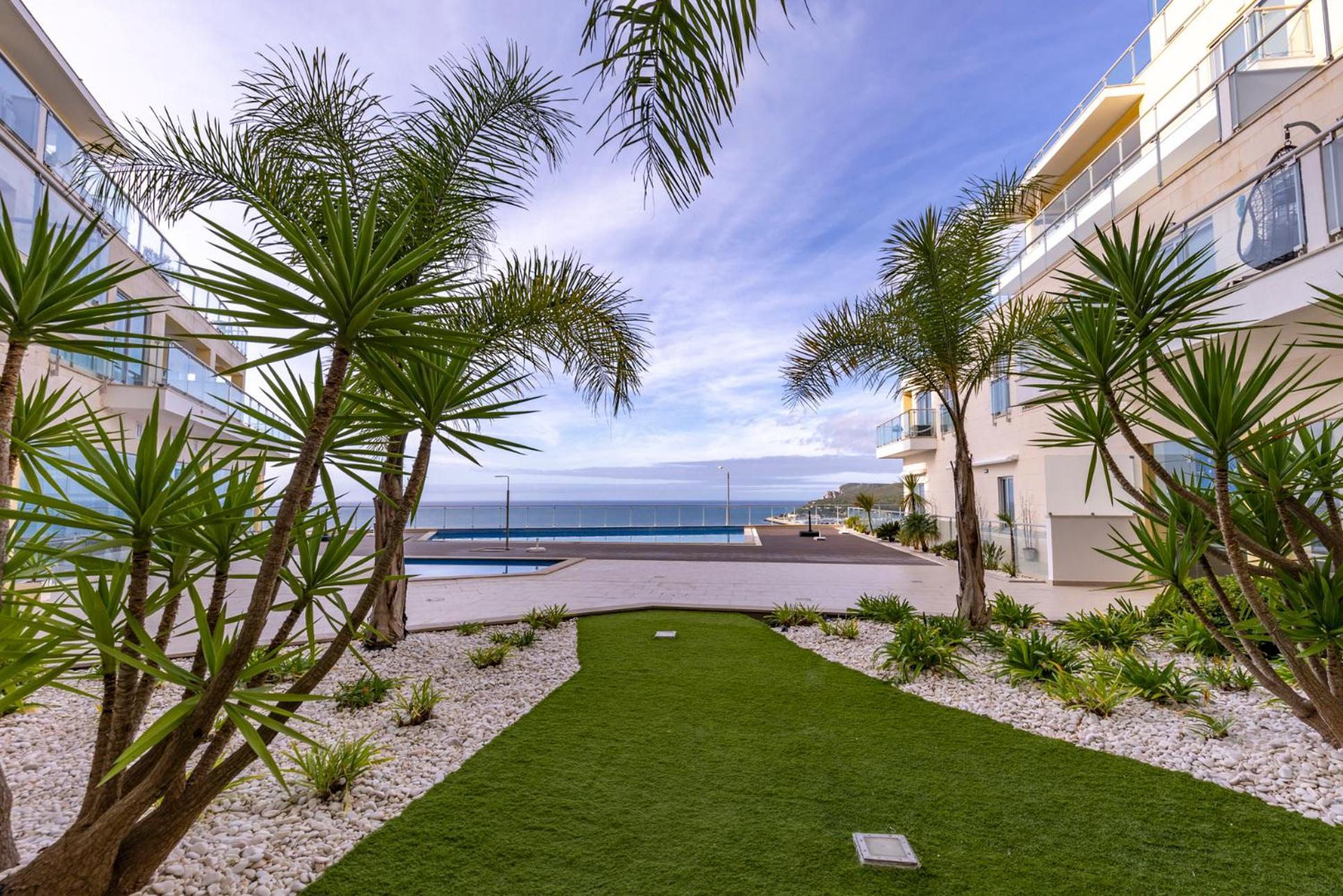 Cliffs Apartment - Astonishing View Over Sesimbra Bay By Trip2Portugal Экстерьер фото